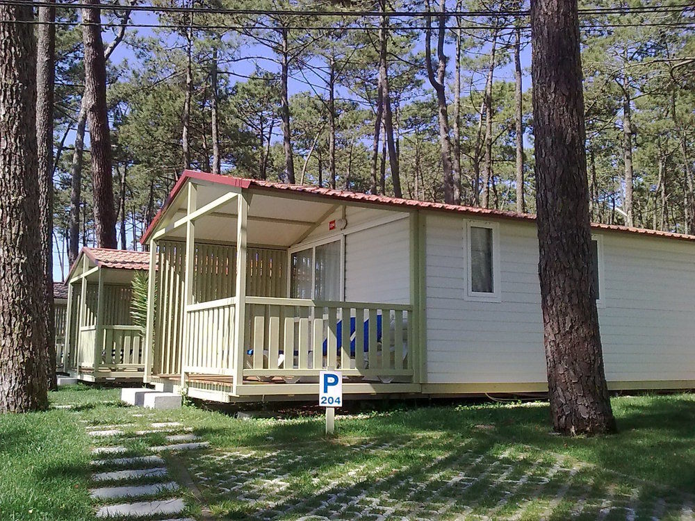 Orbitur Valado Bungalows Caravan Park Nazaré Exterior foto