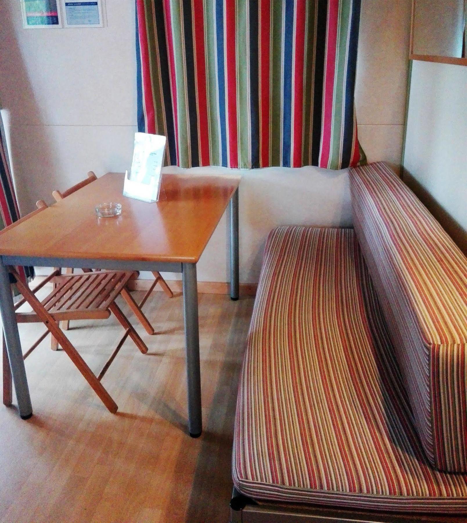 Orbitur Valado Bungalows Caravan Park Nazaré Exterior foto