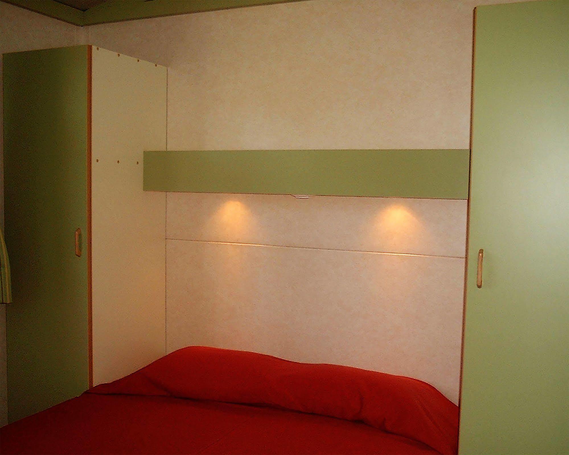 Orbitur Valado Bungalows Caravan Park Nazaré Exterior foto