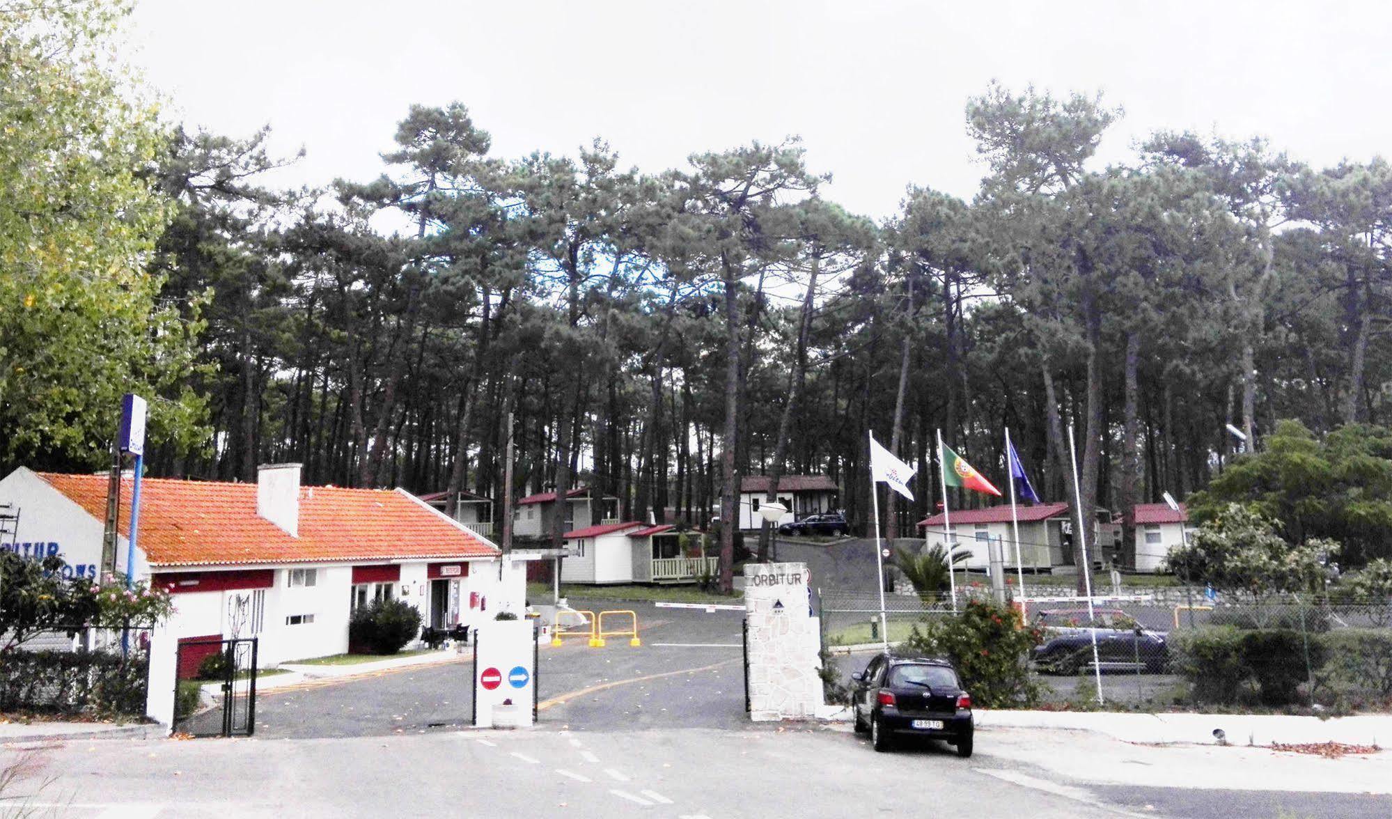 Orbitur Valado Bungalows Caravan Park Nazaré Exterior foto