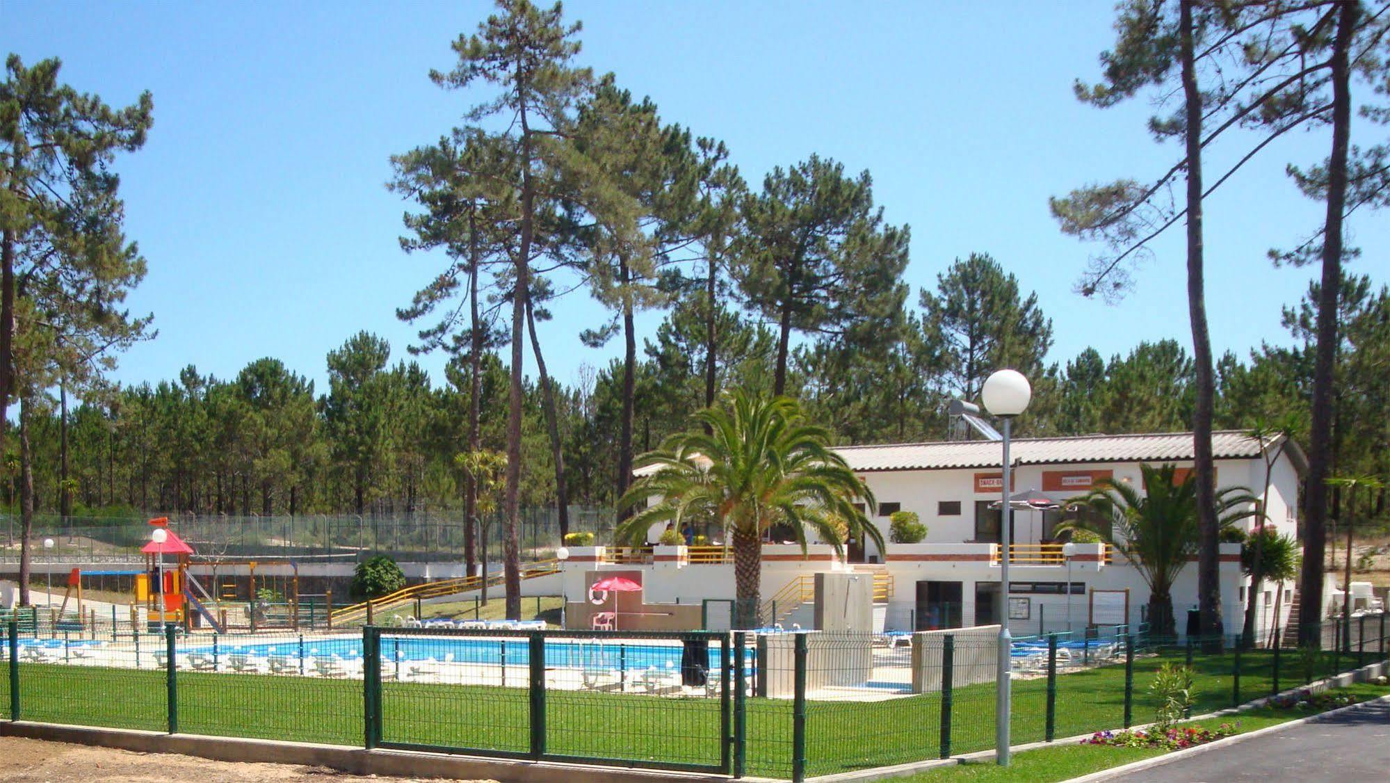 Orbitur Valado Bungalows Caravan Park Nazaré Exterior foto